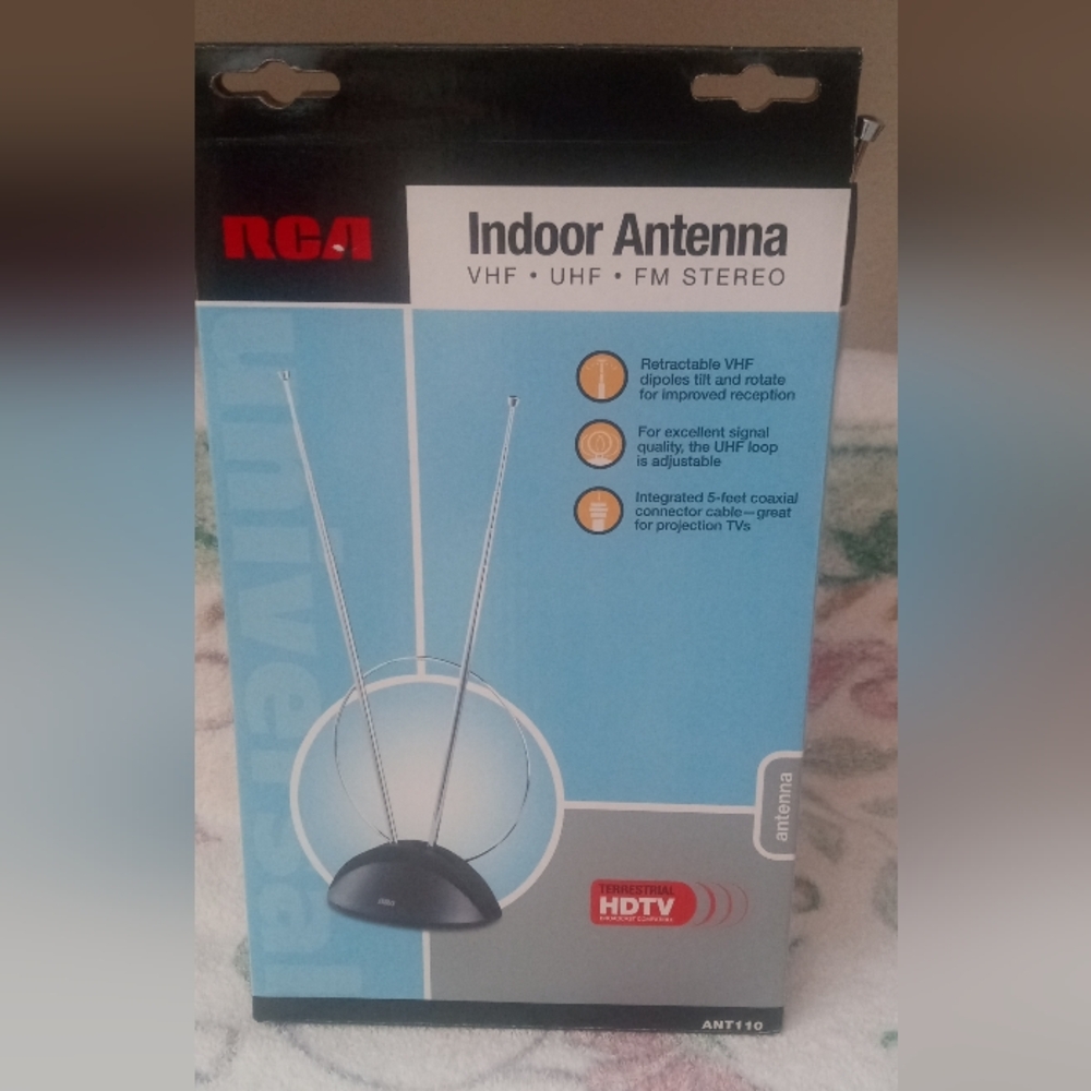 RCA Black Indoor Antenna